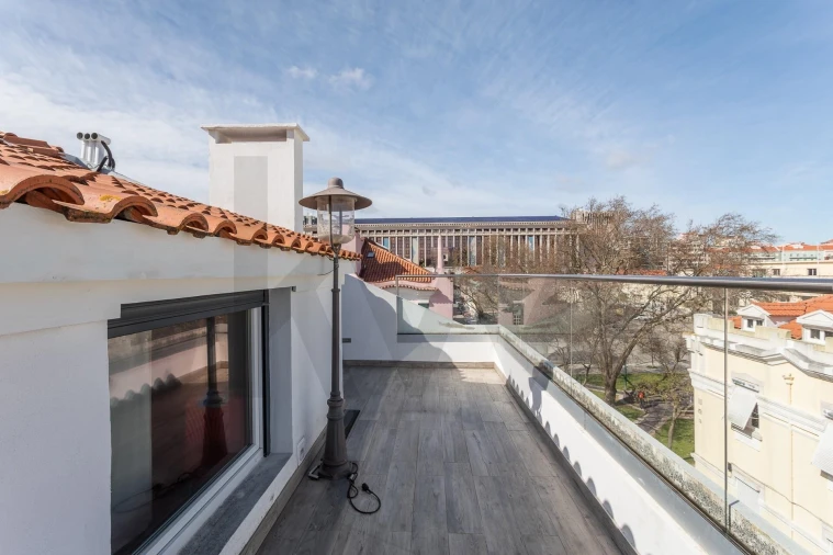 Moradia T5 para Venda em Areeiro Foto 45