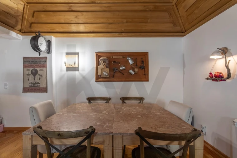 Moradia T5 para Venda em Areeiro Foto 11