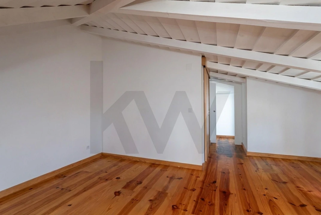 Moradia T5 para Venda em Areeiro Foto 42