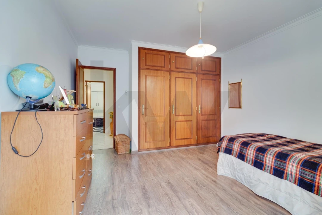 Apartamento T4 para Venda em Alverca do Ribatejo e Sobralinho Foto 16