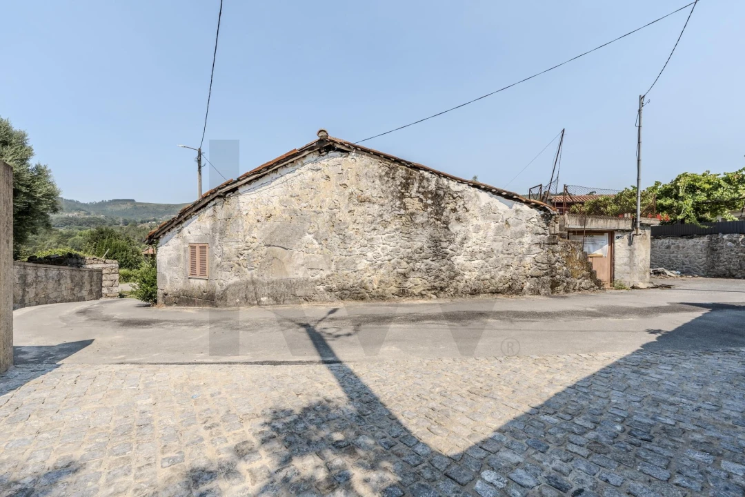 Moradia T3 para Venda em Souto Foto 11