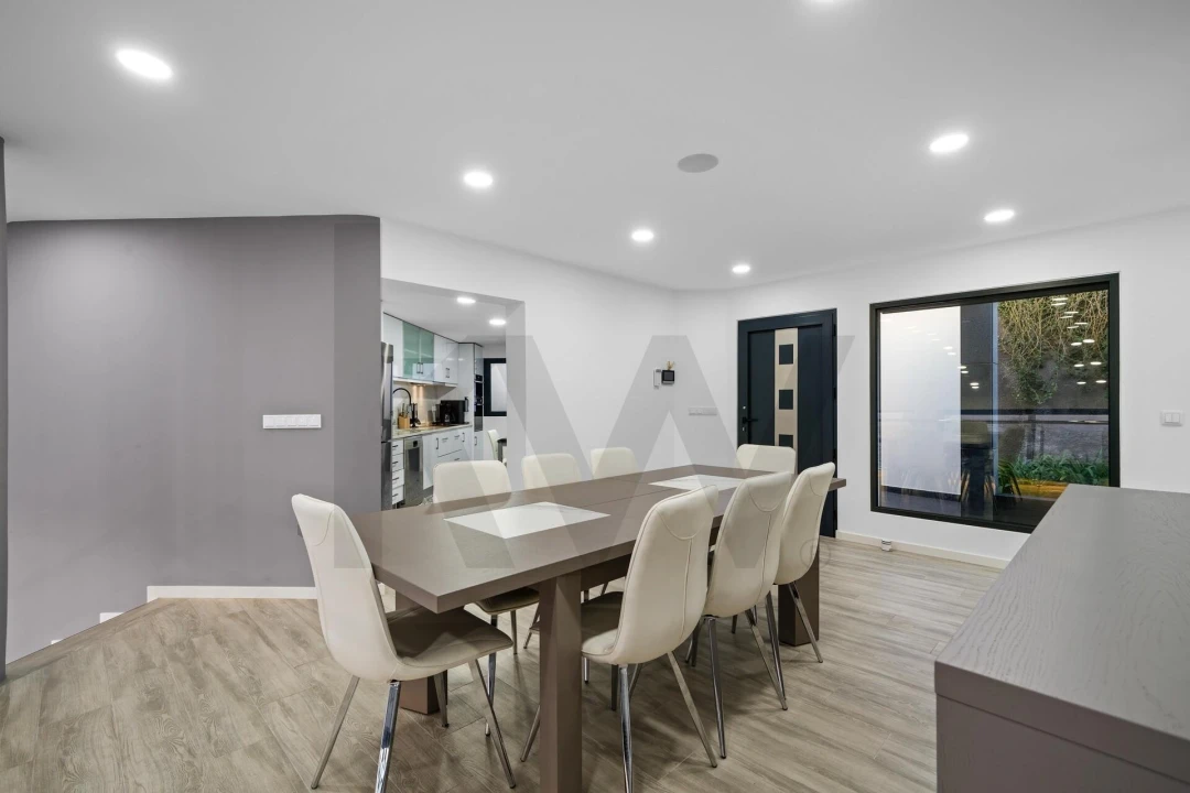 Moradia T4 para Venda em São Gonçalo Foto 24