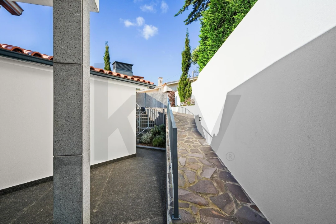 Moradia T4 para Venda em São Gonçalo Foto 74