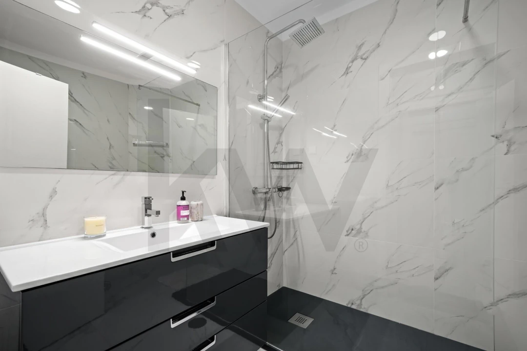 Moradia T4 para Venda em São Gonçalo Foto 36