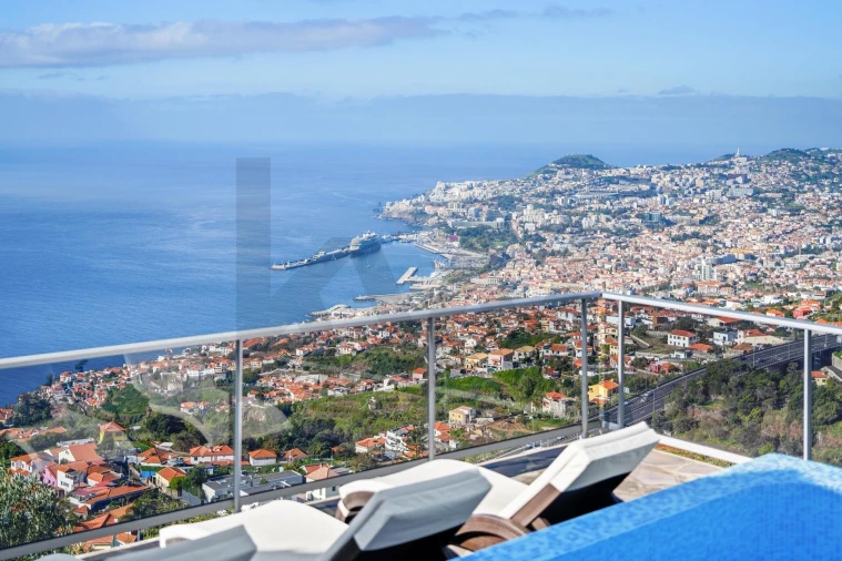 Moradia T4 para Venda em São Gonçalo Foto 12