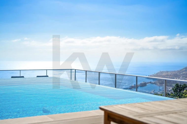 Moradia T4 para Venda em São Gonçalo Foto 10