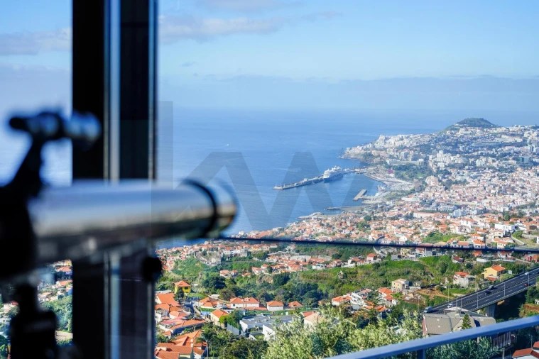 Moradia T4 para Venda em São Gonçalo Foto 18