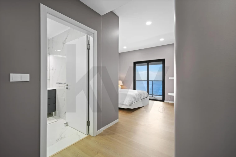 Moradia T4 para Venda em São Gonçalo Foto 38