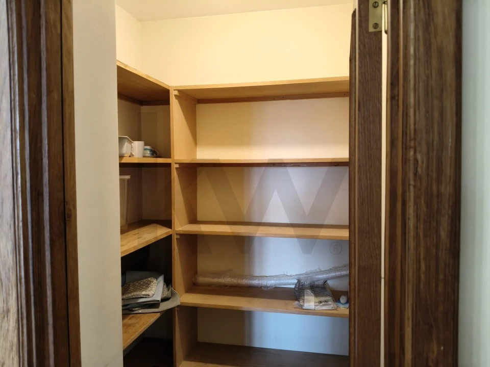 Apartamento T1 para Arrendamento em Paranhos Foto 12