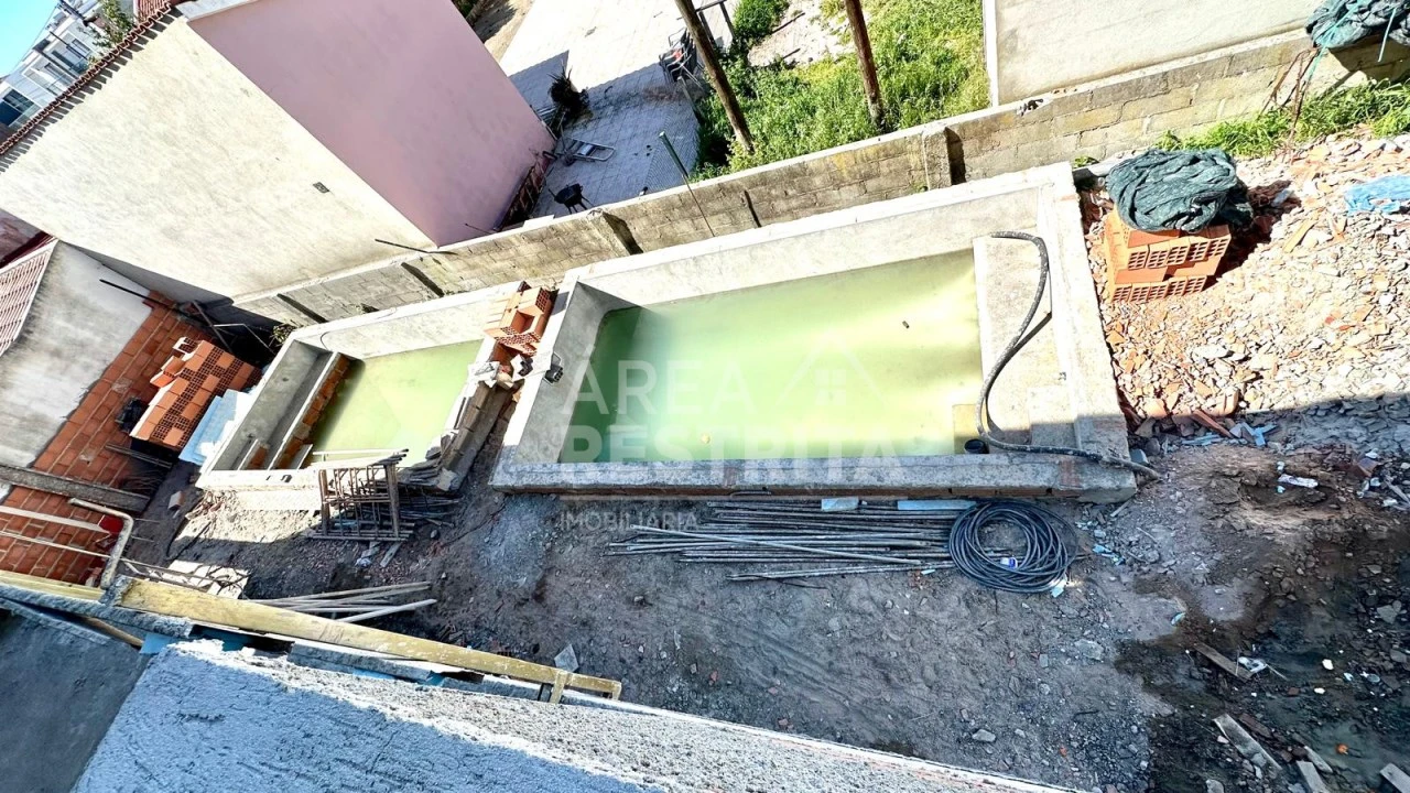 Moradia T4 para Venda em Fernao Ferro Foto 32