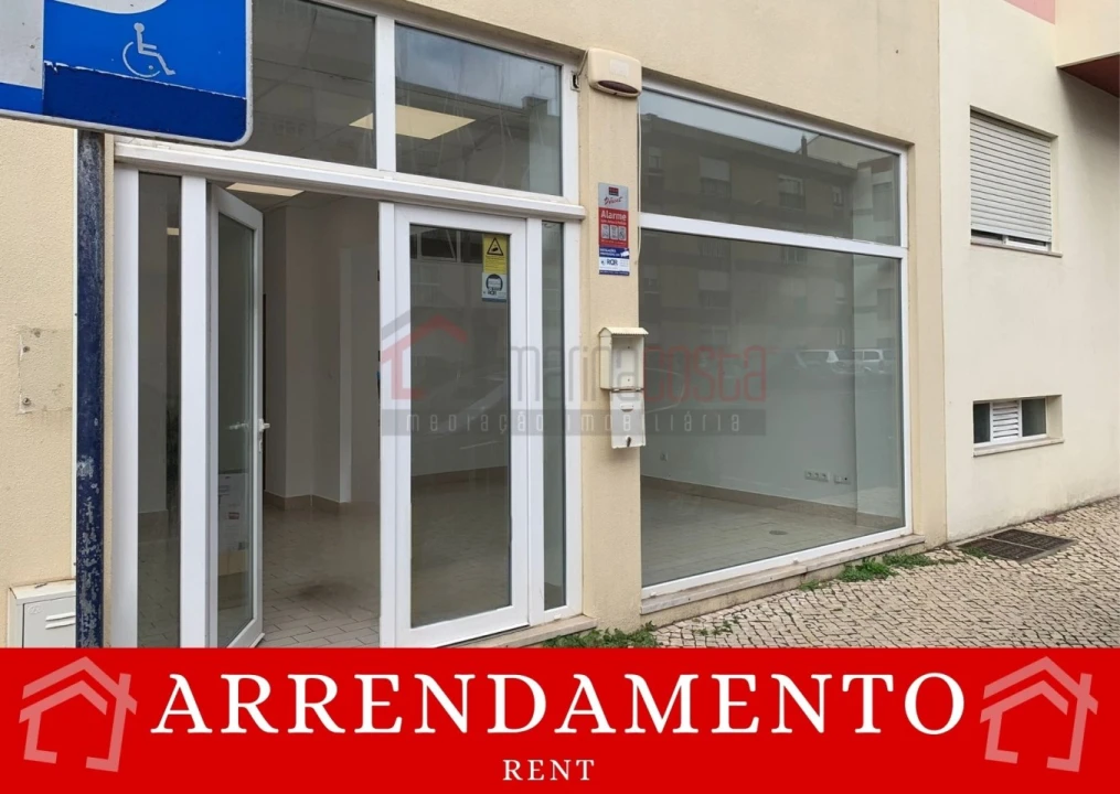 Loja para Arrendamento em Peniche Foto 1