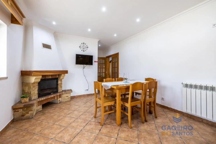 Moradia T3 para Venda em Tornada e Salir do Porto Foto 24