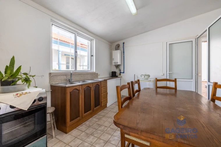 Moradia T3 para Venda em Tornada e Salir do Porto Foto 35