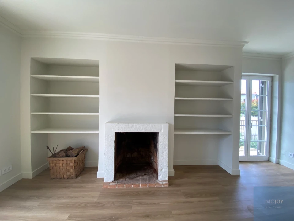 Moradia T3 para Venda em Alcabideche Foto 6