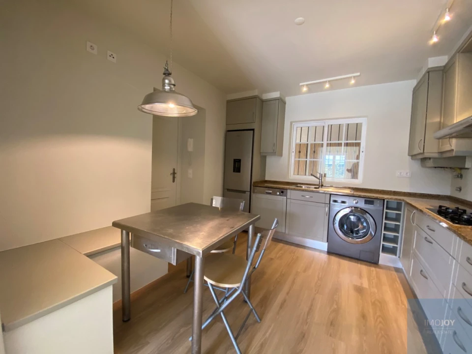 Moradia T3 para Venda em Alcabideche Foto 12