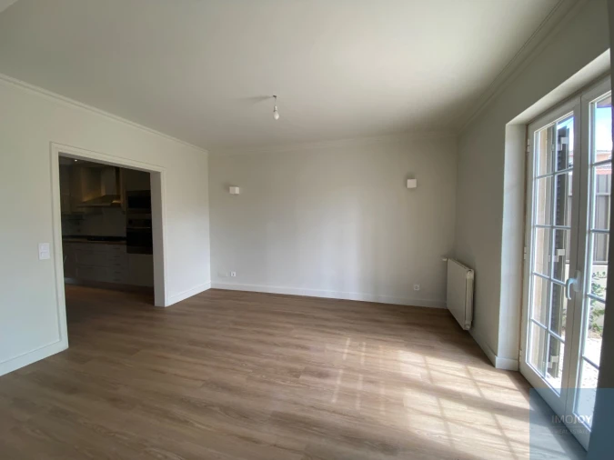 Moradia T3 para Venda em Alcabideche Foto 9