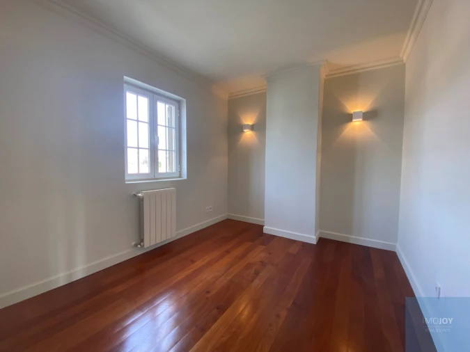 Moradia T3 para Venda em Alcabideche Foto 22