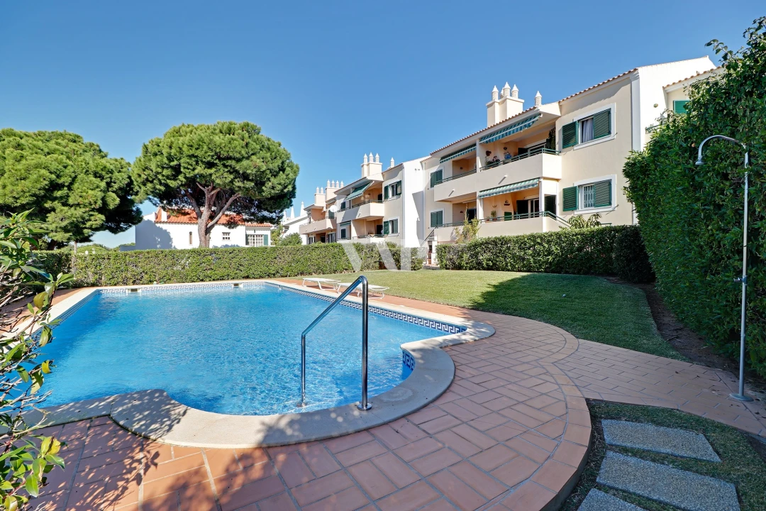 Apartamento T2 para Arrendamento em Quarteira Foto 20