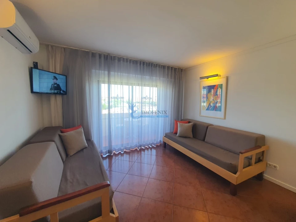 Apartamento T1 para Venda em Albufeira e Olhos de Água Foto 1