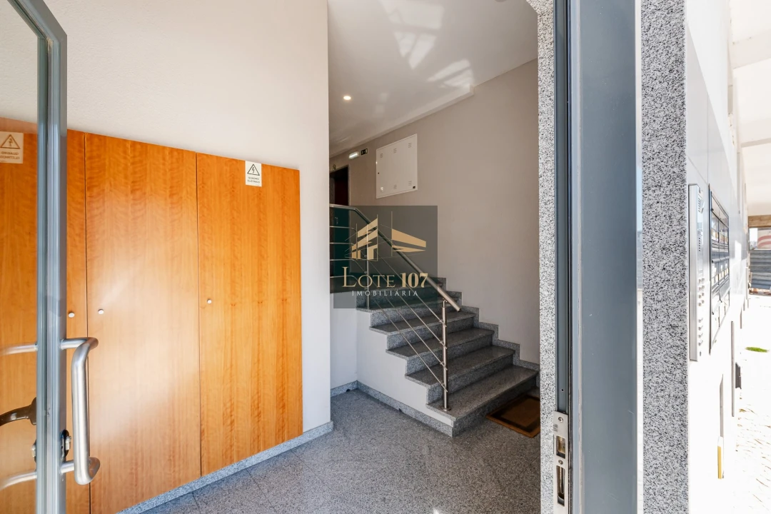 Apartamento T1 para Venda em Montijo e Afonsoeiro Foto 26