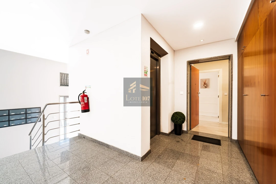 Apartamento T1 para Venda em Montijo e Afonsoeiro Foto 27