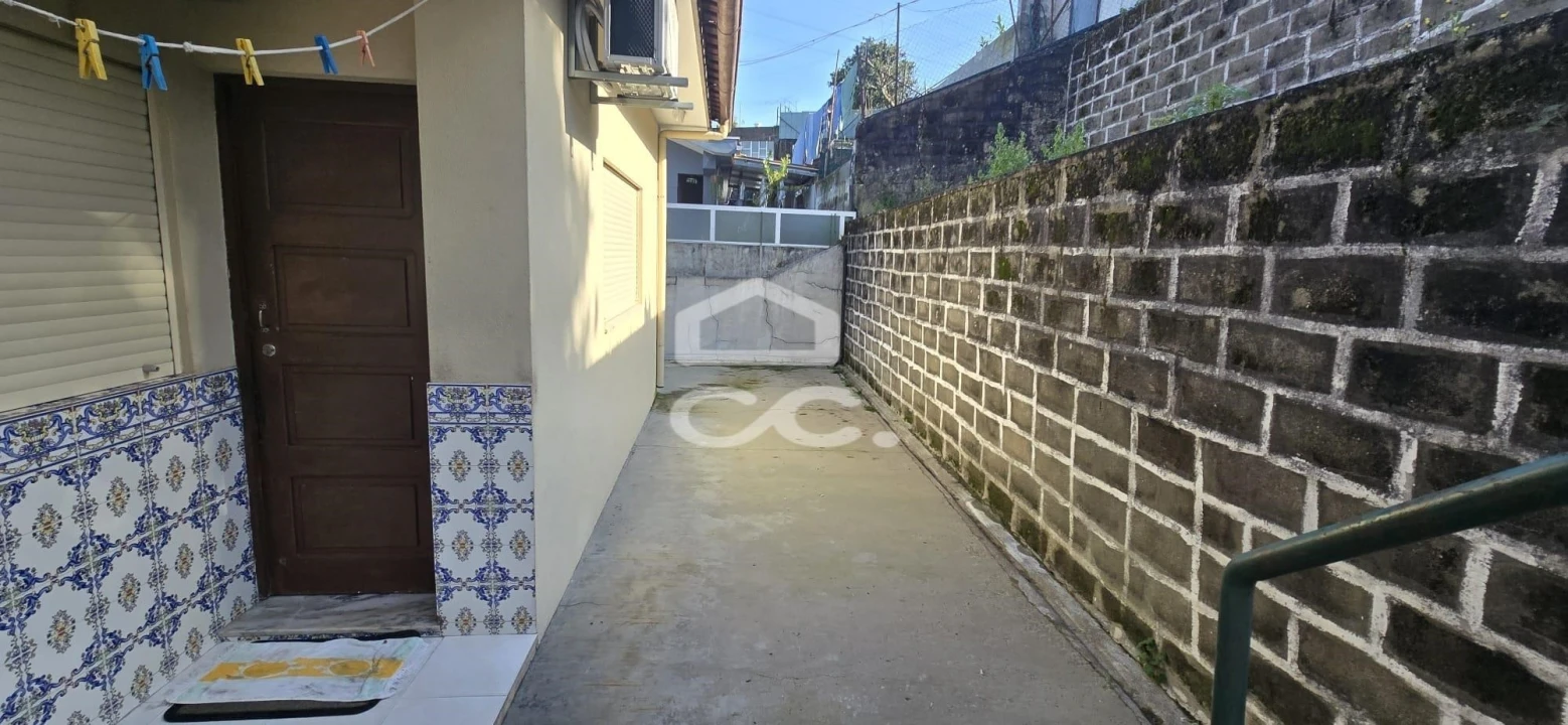 Moradia T3 para Venda em Selho (São Jorge) Foto 4