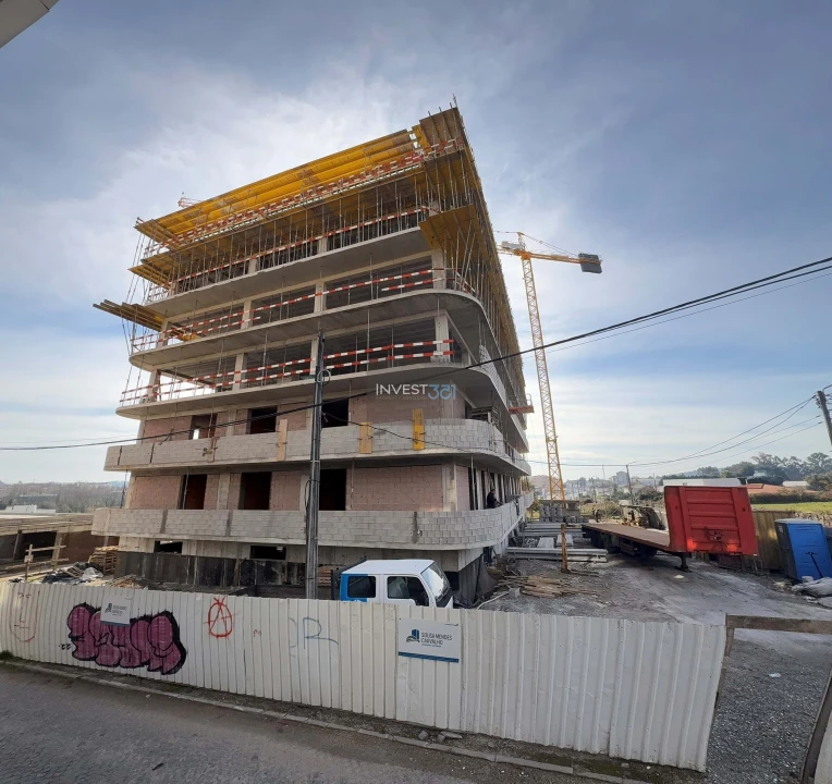 Apartamento T1 para Venda em Meixomil Foto 11