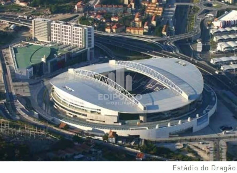 Apartamento T2 para Venda em Campanhã Foto 5