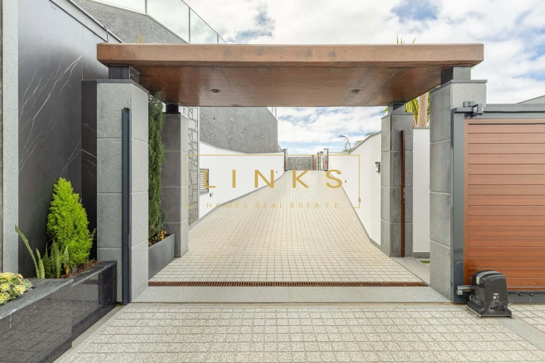 Moradia T3 para Venda em Estreito da Calheta Foto 59