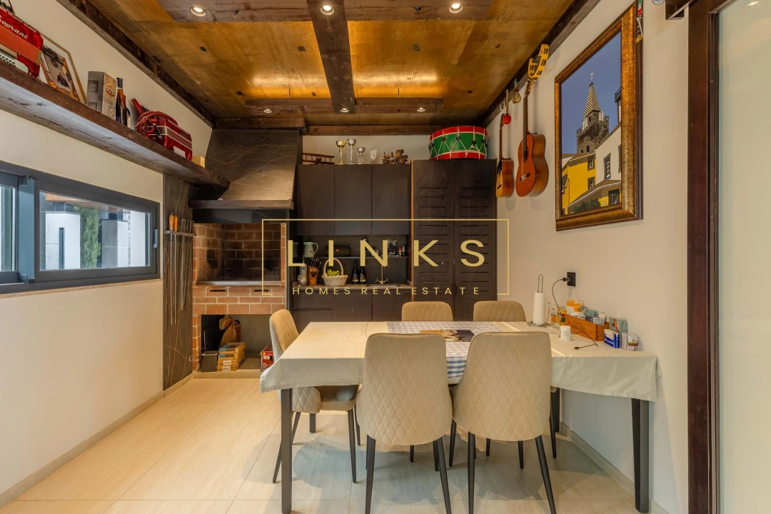 Moradia T3 para Venda em Estreito da Calheta Foto 19