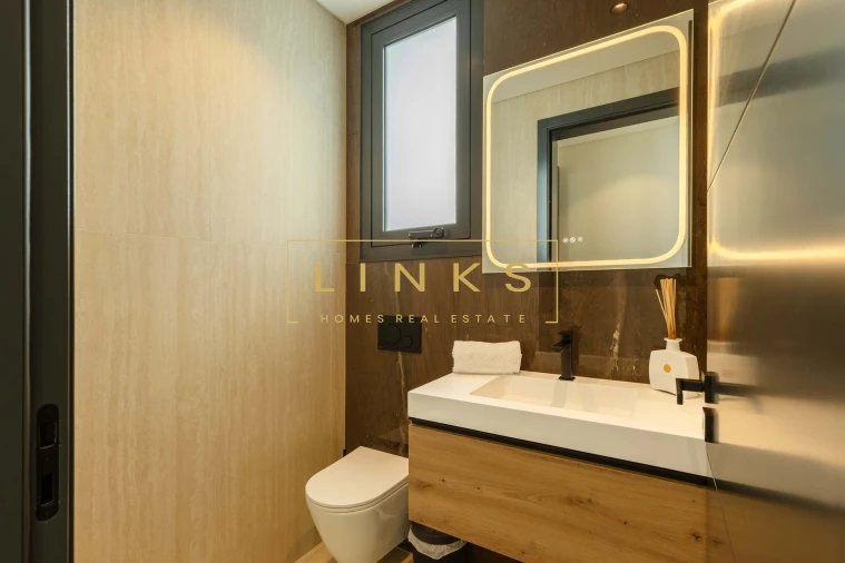 Moradia T3 para Venda em Estreito da Calheta Foto 22