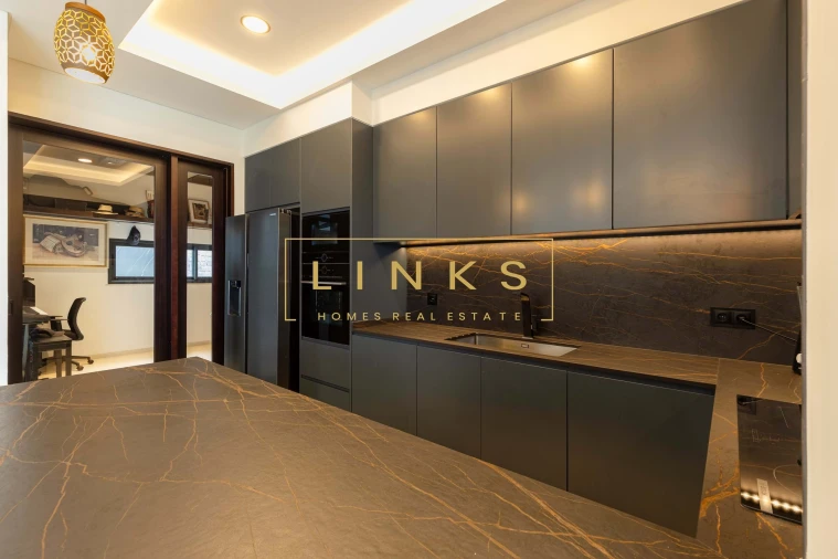 Moradia T3 para Venda em Estreito da Calheta Foto 16