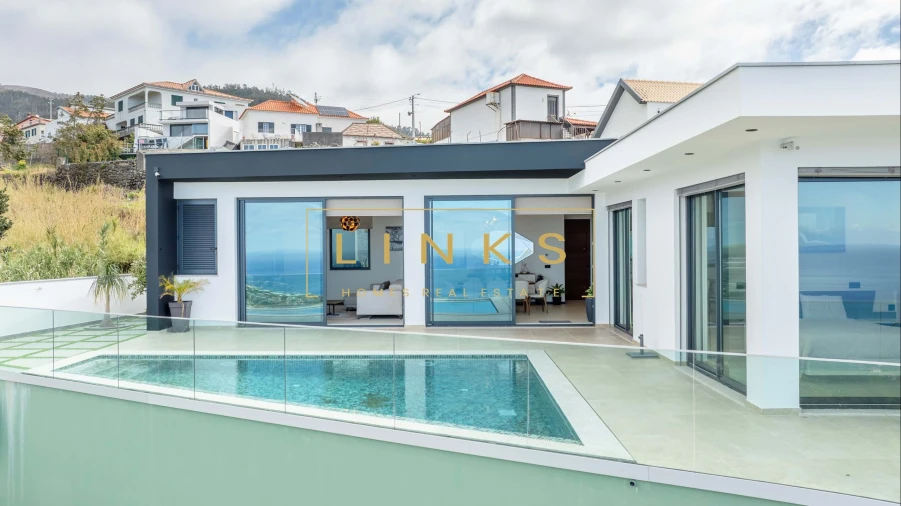 Moradia T3 para Venda em Estreito da Calheta Foto 66