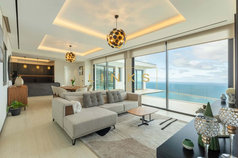 Moradia T3 para Venda em Estreito da Calheta Foto 11