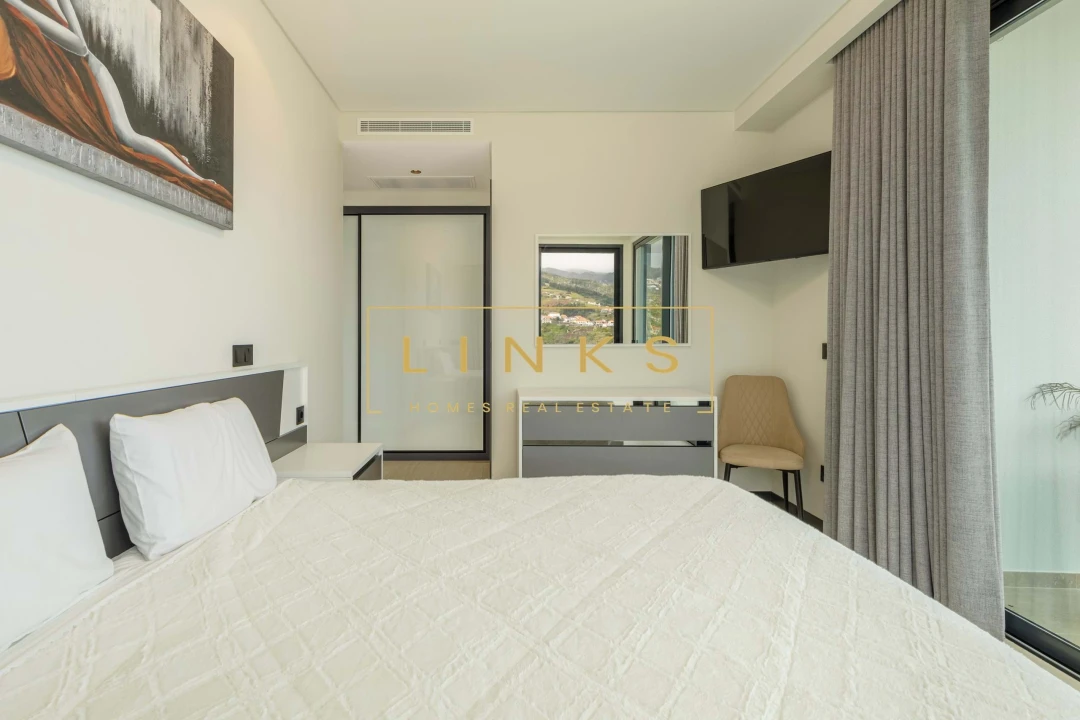 Moradia T3 para Venda em Estreito da Calheta Foto 34