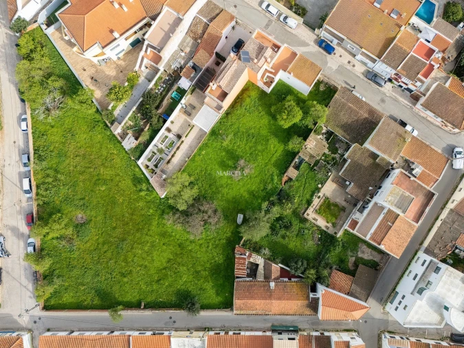 Terreno para Venda em Odiaxere Foto 4