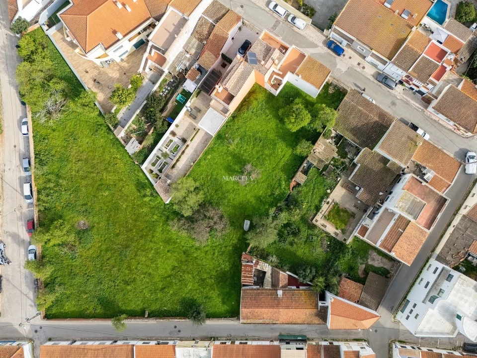 Terreno para Venda em Odiaxere Foto 4