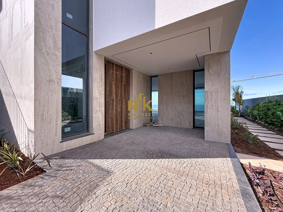 Moradia T3 para Venda em Calheta Foto 38