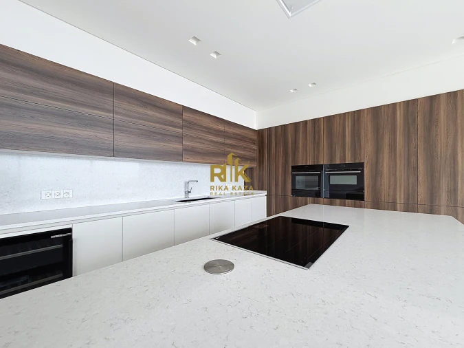 Moradia T3 para Venda em Calheta Foto 24