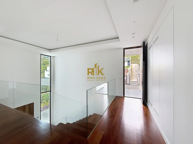 Moradia T3 para Venda em Calheta Foto 11