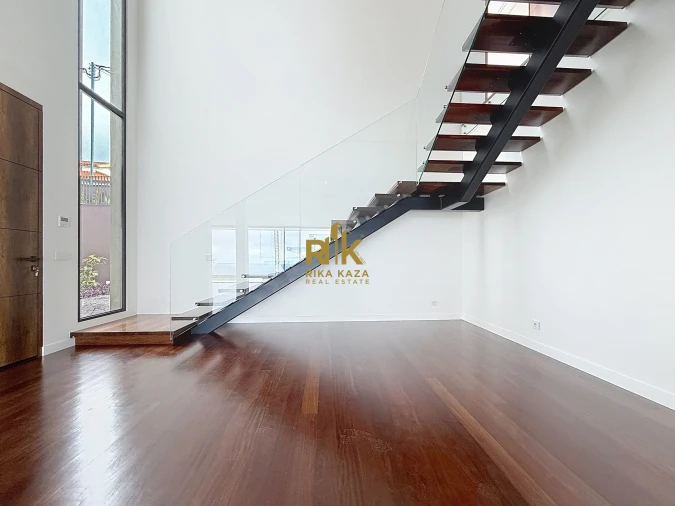 Moradia T3 para Venda em Calheta Foto 19