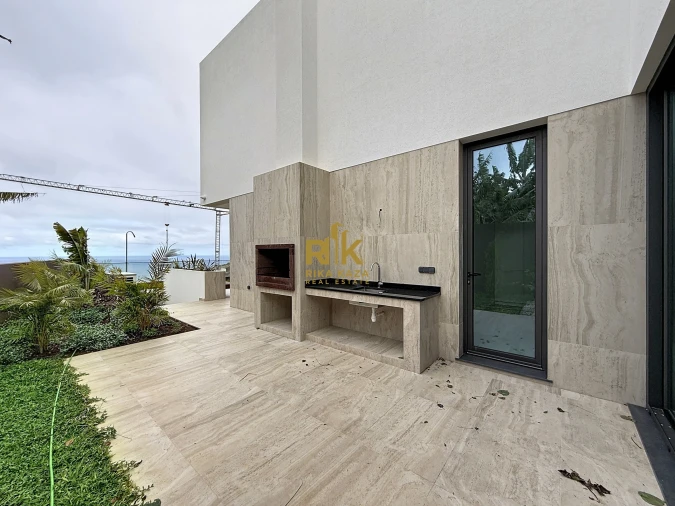 Moradia T3 para Venda em Calheta Foto 32