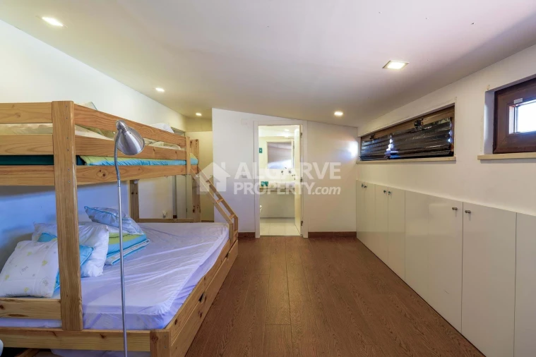 Moradia T4 para Venda em Albufeira e Olhos de Água Foto 15