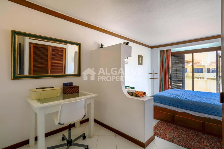 Moradia T4 para Venda em Albufeira e Olhos de Água Foto 8