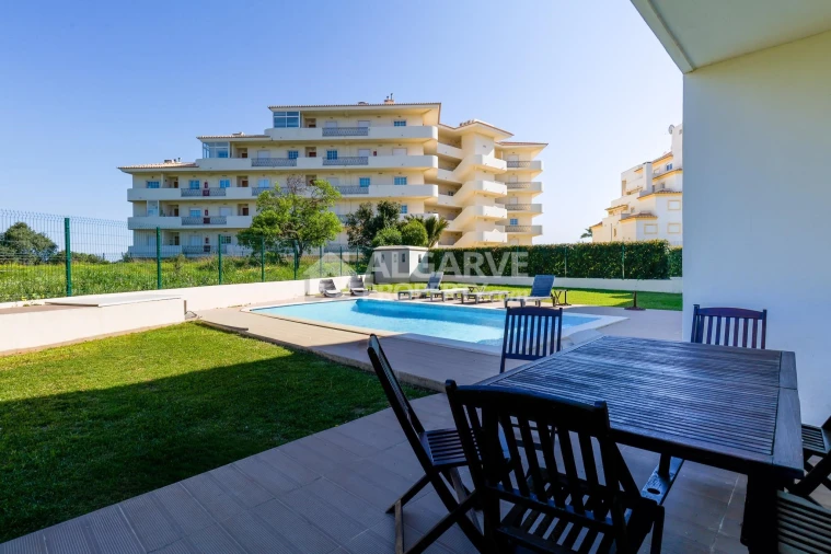 Moradia T4 para Venda em Albufeira e Olhos de Água Foto 20