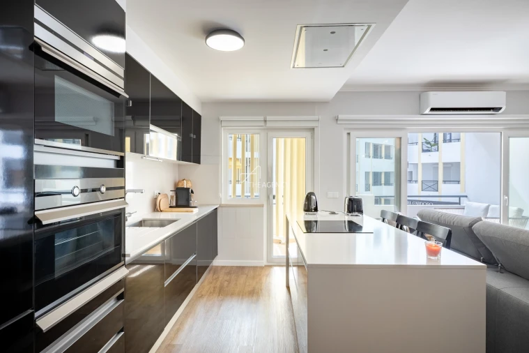 Apartamento T1 para Venda em Quarteira Foto 12