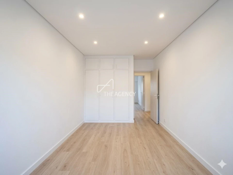 Apartamento T2 para Venda em Marvila Foto 5