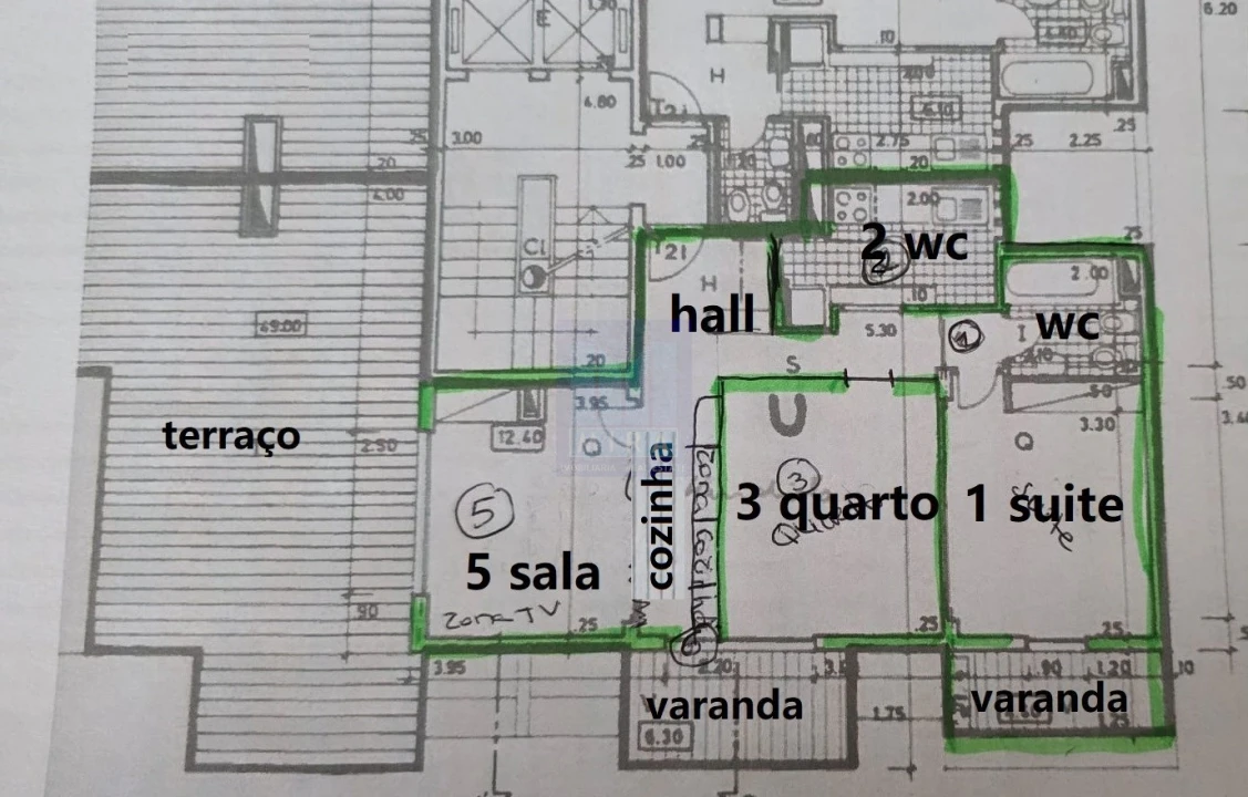 Apartamento T2 para Venda em Quarteira Foto 21