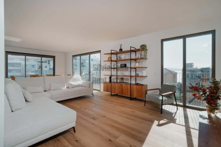 Apartamento T3 para Venda em Algés, Linda-A-Velha e Cruz Quebrada-Dafundo Foto 13