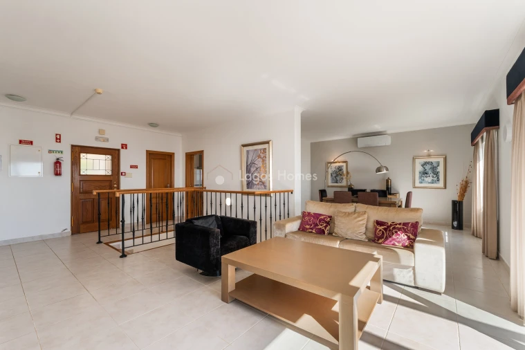 Moradia T2 para Venda em Budens Foto 3